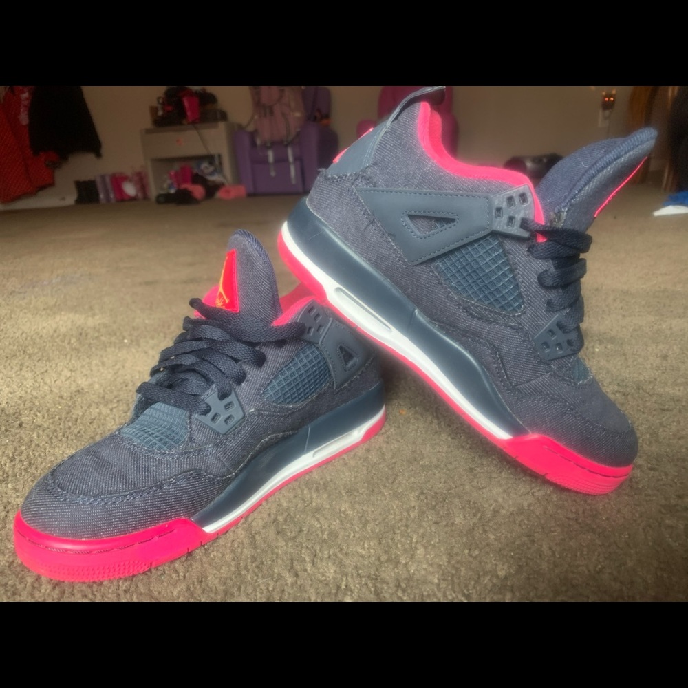 Air Jordan 4 Retro Denim and pink sneakers